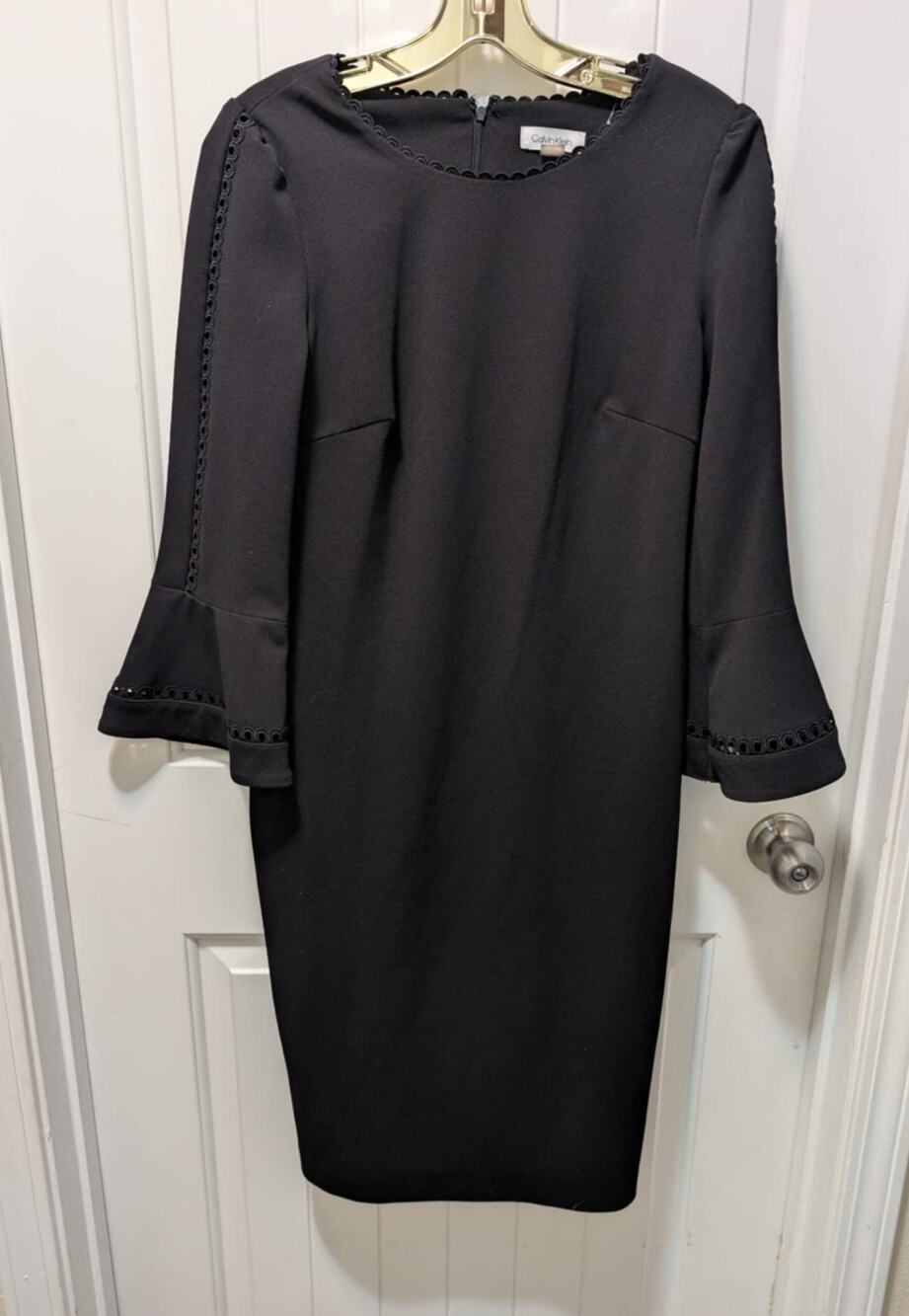 Calvin Klein Classic Open Embroidered Trim Bell Sleeve Sz. 10 Black Sheath Dress